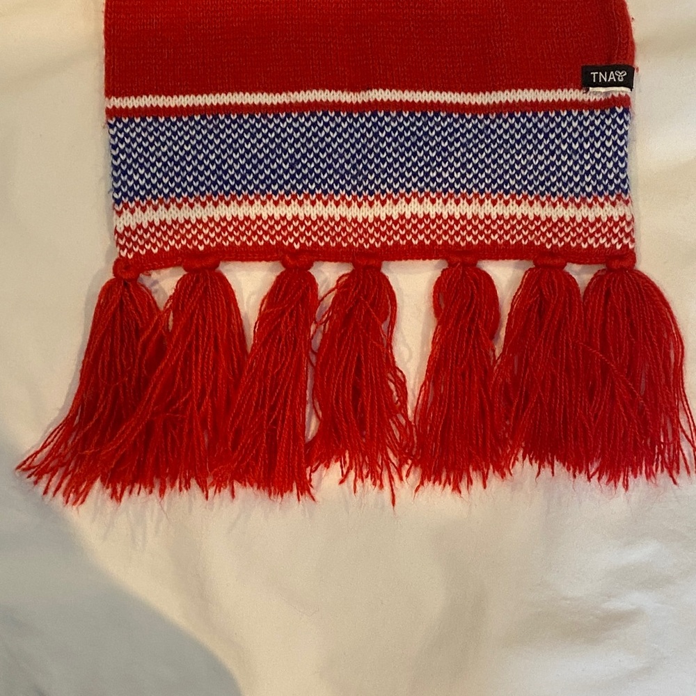 TNA Aritzia Red White Blue Logo Knit‎ Scarf Fringe OS - Picture 6 of 9